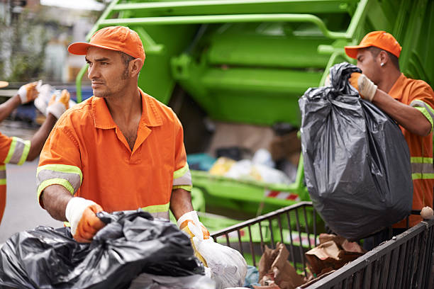 Best Junk Hauling Services  in Haubstadt, IN